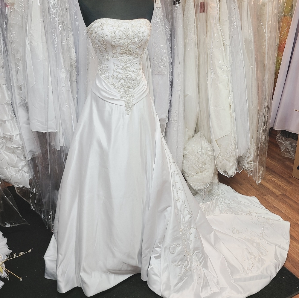 Princess Pure White Ballgown